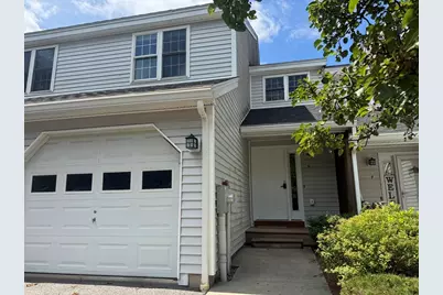 9 Green Briar Rd #9, Fitchburg, MA 01420 - Photo 1