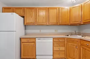 9 Green Briar Rd, Fitchburg, MA 01420 - Photo 11