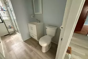 18 Winthrop Ave, Lowell, MA 01851 - Photo 11