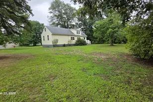 466 Highland, Attleboro, MA 02703 - Photo 11