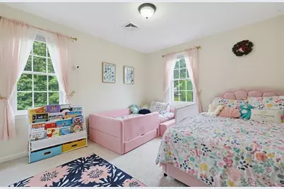28 Roland Way, Milford, MA 01757 - Photo 17