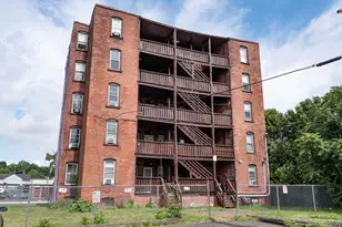660 S Bridge St, Holyoke, MA 01040 - Photo 13