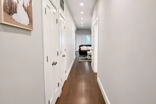 7 Langford Park, Boston, MA 02119 - Photo 3