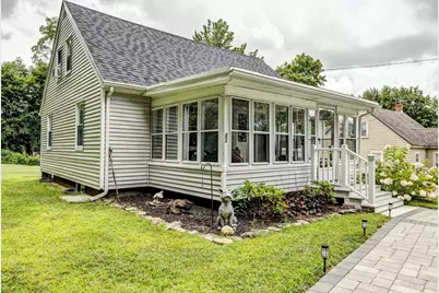 42 Pleasant View Avenue, Lunenburg, MA 01462 - Photo 1