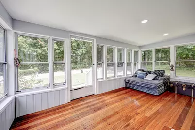 42 Pleasant View Avenue, Lunenburg, MA 01462 - Photo 5