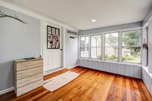 42 Pleasant View Ave, Lunenburg, MA 01462 - Photo 3