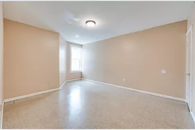 660 S Bridge Street #4R, Holyoke, MA 01040 - Photo 9