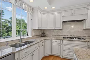 36 Sunset Rock Rd, Andover, MA 01810 - Photo 15