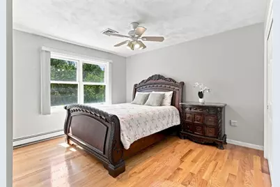9 Sullivan Cir, Stoneham, MA 02180 - Photo 23