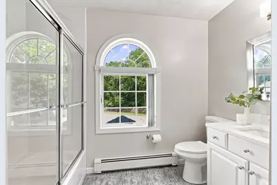 9 Sullivan Cir, Stoneham, MA 02180 - Photo 27