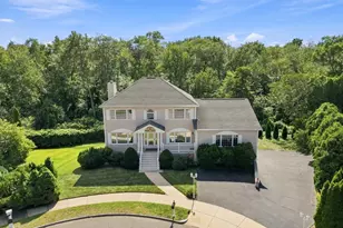 9 Sullivan Cir, Stoneham, MA 02180 - Photo 35