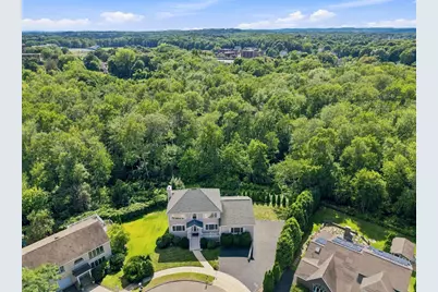 9 Sullivan Cir, Stoneham, MA 02180 - Photo 37