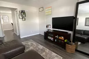 11 Williams St, Waltham, MA 02453 - Photo 5