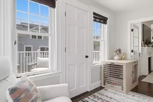 9 Park St, Boston, MA 02122 - Photo 11
