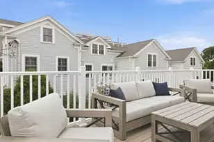 9 Park St, Boston, MA 02122 - Photo 15