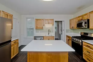 101 College St, South Hadley, MA 01075 - Photo 7