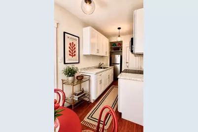 4 Washington Ave #5, Cambridge, MA 02140 - Photo 5