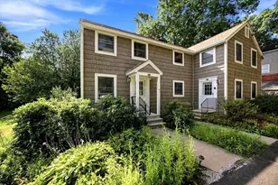76 Laurel St, Greenfield, MA 01301 - Photo 3