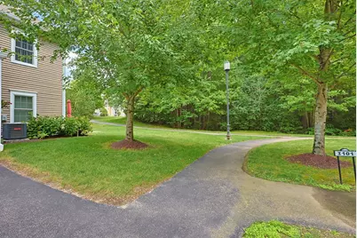 631 East St #J204, Mansfield, MA 02048 - Photo 3