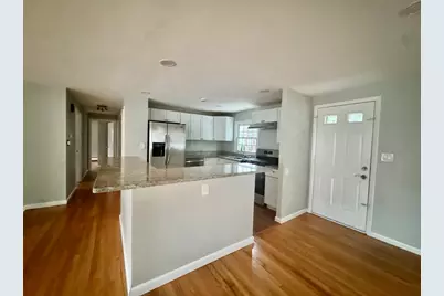 25 Westmoor Rd, Boston, MA 02132 - Photo 5