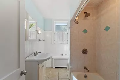 11 Magnolia St, Framingham, MA 01701 - Photo 17