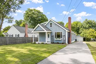 11 Magnolia St, Framingham, MA 01701 - Photo 1