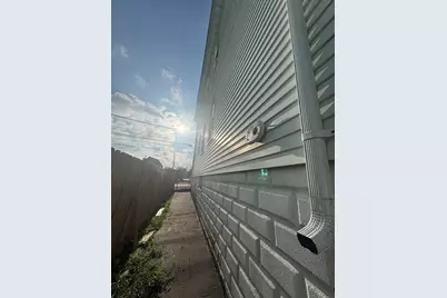 151 School, Revere, MA 02151 - Photo 3