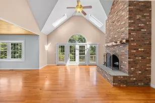 42 Mattapan St, Falmouth, MA 02536 - Photo 11