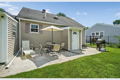 55 Vernon St, Bridgewater, MA 02324 - Photo 21