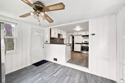 132 Miller St, Springfield, MA 01104 - Photo 5
