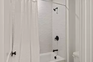 23 College Hill Rd, Somerville, MA 02144 - Photo 19