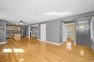 81 Beecher Pl, Newton, MA 02459 - Photo 15