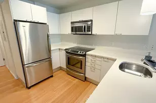2 Earhart, Cambridge, MA 02141 - Photo 7