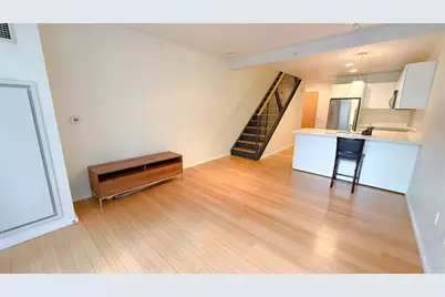 2 Earhart #127, Cambridge, MA 02141 - Photo 5