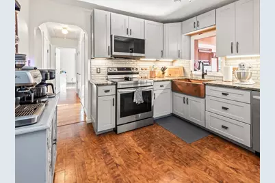 14 Mildred Ave, Millbury, MA 01527 - Photo 23