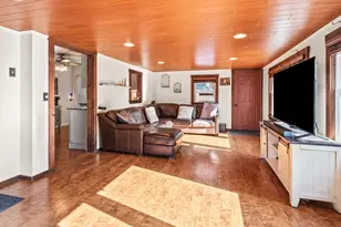 14 Mildred Ave, Millbury, MA 01527 - Photo 17