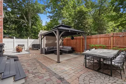 5 Glen St, Framingham, MA 01702 - Photo 23