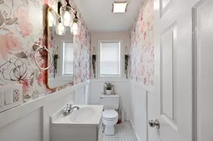 5 Glen St, Framingham, MA 01702 - Photo 7