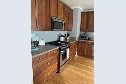 159 Willow St #2, Boston, MA 02132 - Photo 3