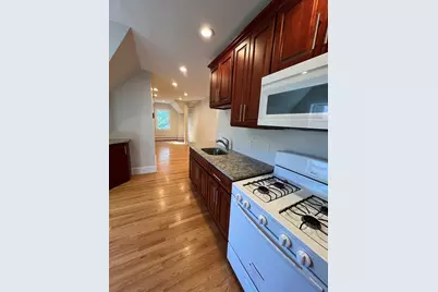 90 Lyndhurst St. #5, Boston, MA 02124 - Photo 9