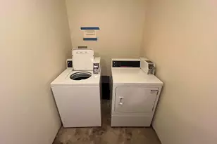 90 Lyndhurst St, Boston, MA 02124 - Photo 39