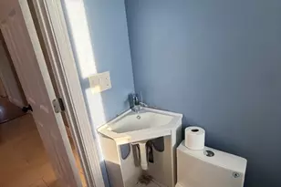 3 Spring Garden St, Boston, MA 02125 - Photo 31
