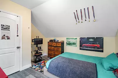 26 Benefit St, Southbridge, MA 02710 - Photo 13
