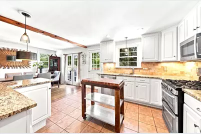 214 Rogers Drive, Stoughton, MA 02072 - Photo 9