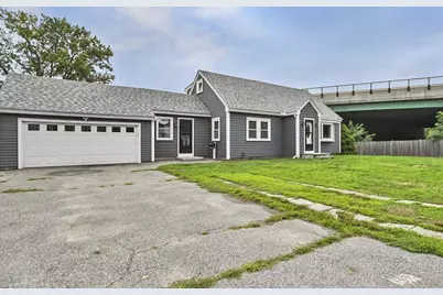 1070 Riverside Dr, Methuen, MA 01844 - Photo 1