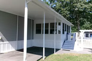 25 Bayberry Ln, Plymouth, MA 02360 - Photo 5