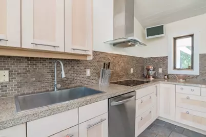 16 Cider Mill Rd, North Brookfield, MA 01535 - Photo 9