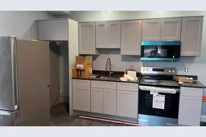 12 Benefit St #4, Worcester, MA 01610 - Photo 1
