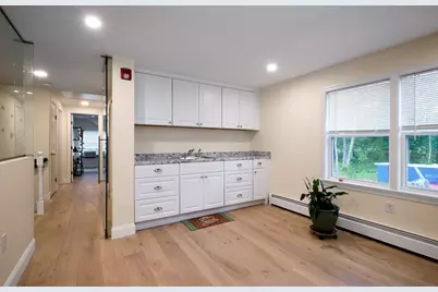 4 Edgerton Dr, Falmouth, MA 02556 - Photo 19