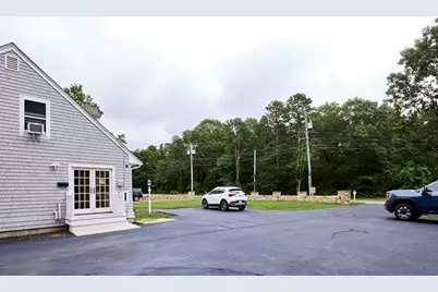 4 Edgerton Dr, Falmouth, MA 02556 - Photo 5